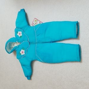 Girl's  one piece snowsuit.  Size 2T.